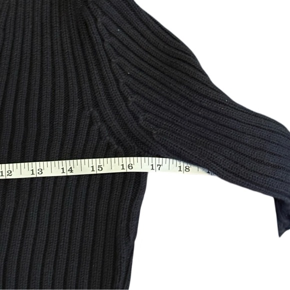 Old Navy Women’s Navy Ribbed Knit V-Neck Cotton Sweater Classic Long Sleeve - Picture 8 of 9